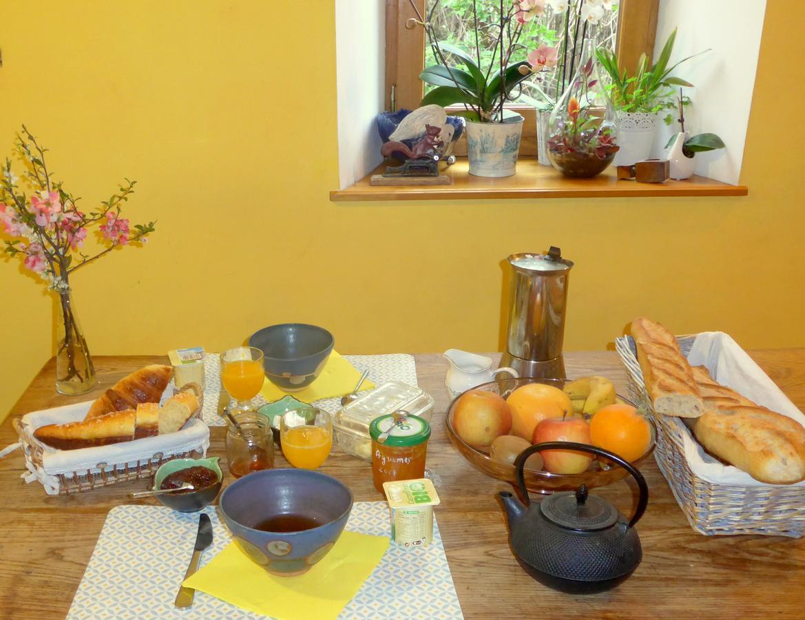 La Colline Bleue Bed & Breakfast Banne Ngoại thất bức ảnh